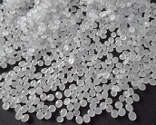  塑膠原料暴漲引發(fā)“搶貨潮”，火爆之勢或延續(xù)至明年！